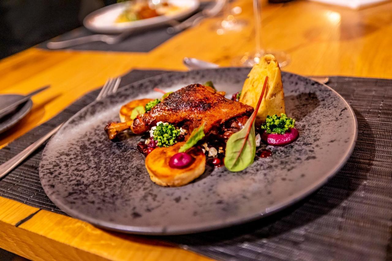 Boutique Hotel Pellas Vella エクステリア 写真