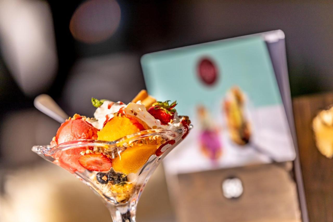 Boutique Hotel Pellas Vella エクステリア 写真